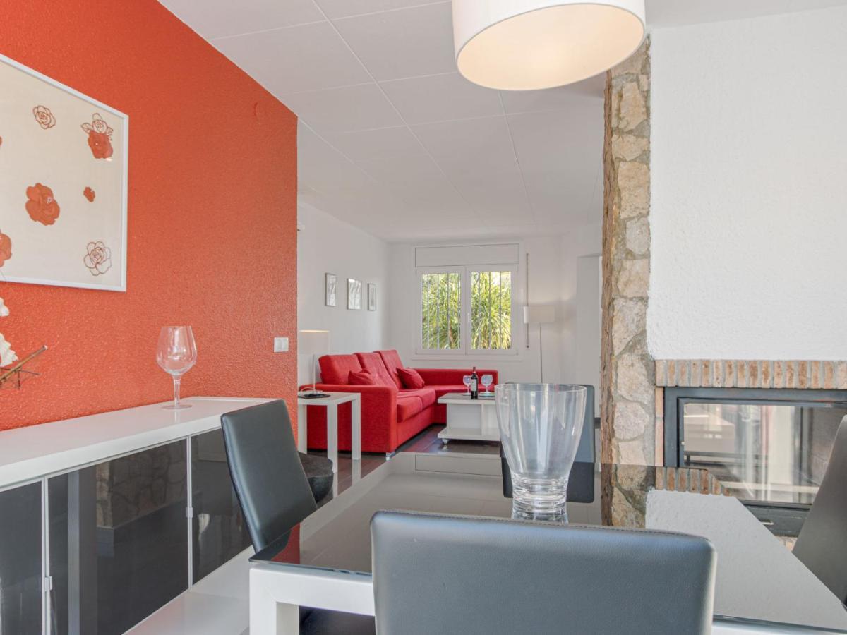 Holiday Home Alberes By Interhome Empuriabrava Exterior photo